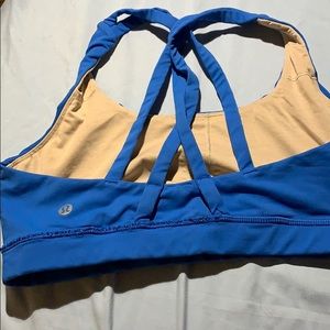 Lulu sports bra size 8